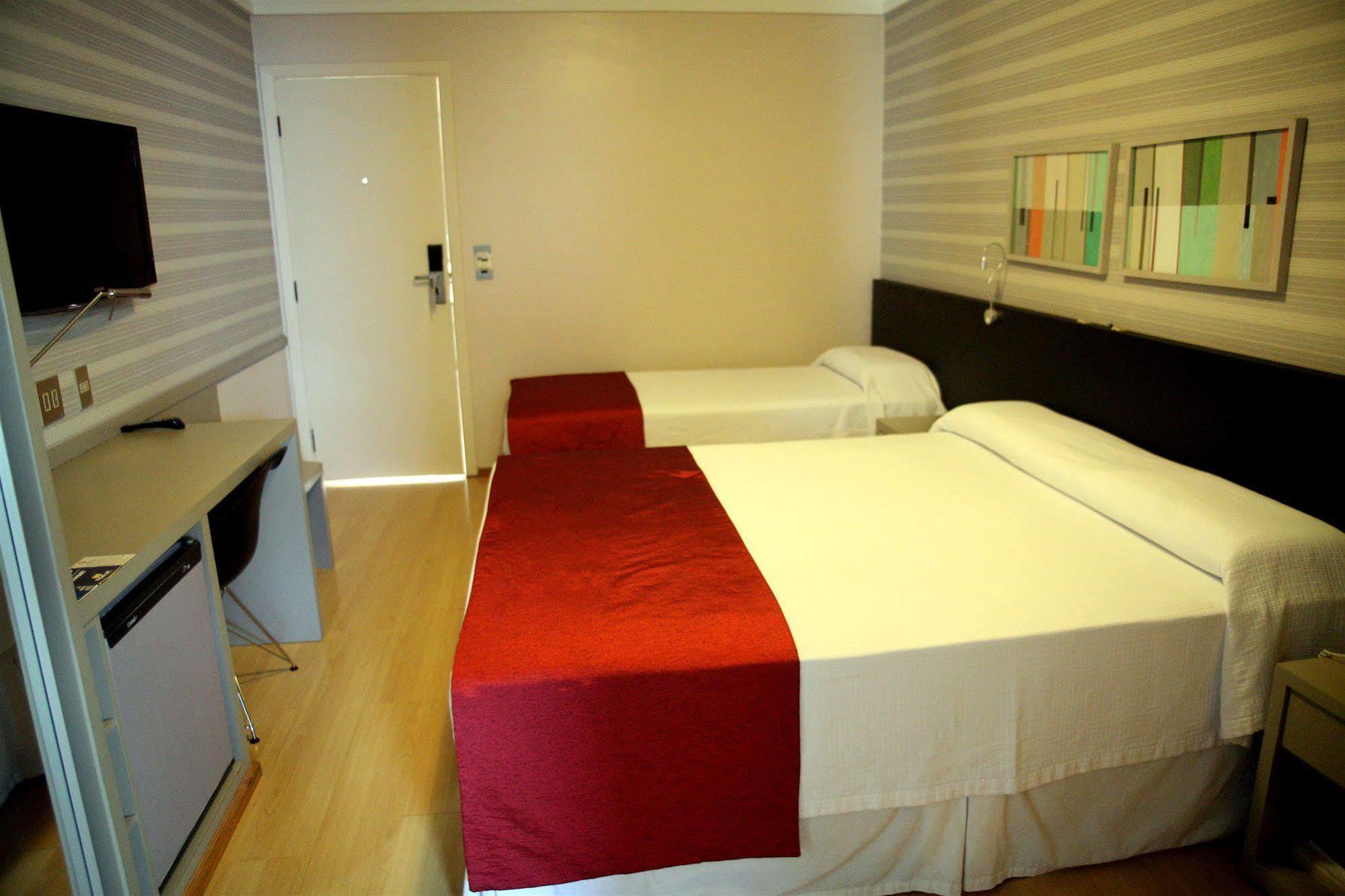 Max Plaza Hotel Marília Exterior photo